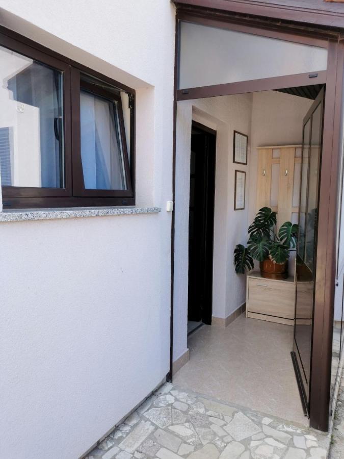 Apartman Lana Medulin Exterior foto